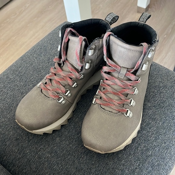 Merrell Shoes Merrell Womens Alpine Hiker Boot In Brown 75 Poshmark